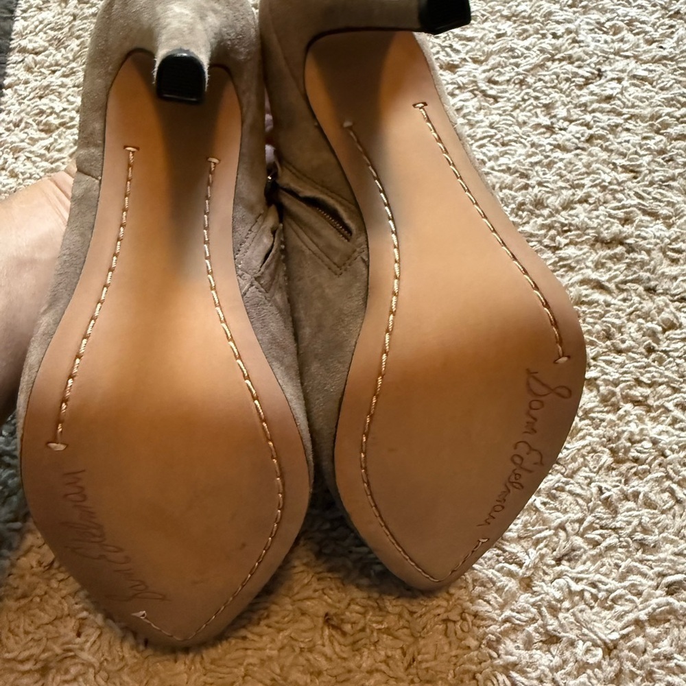 Sam Edelman Putty Suede Footwear - Picture 4 of 5
